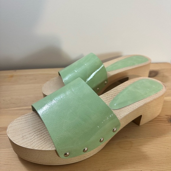 Dirty Laundry Women’s  Slide Sandal - Picture 5 of 6